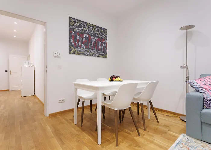 #cityhideaway #livelikealocal In The 10th District Vienna
