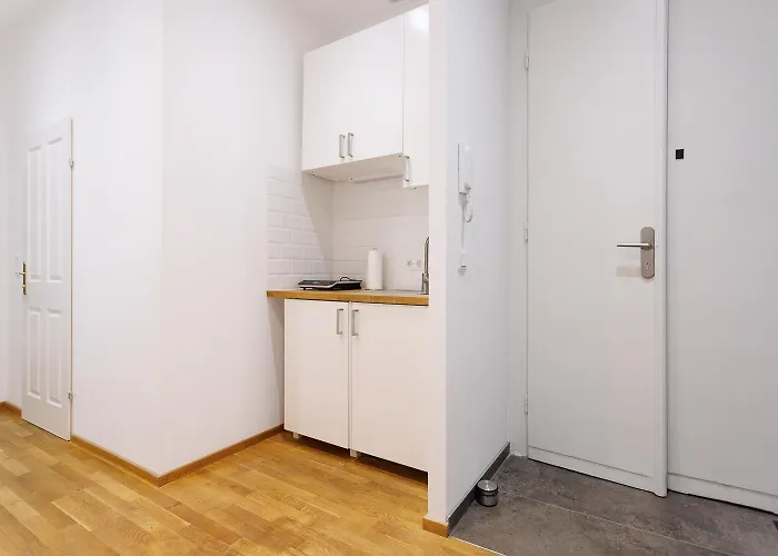 #cityhideaway #livelikealocal In The 10th District Appartamento Vienna