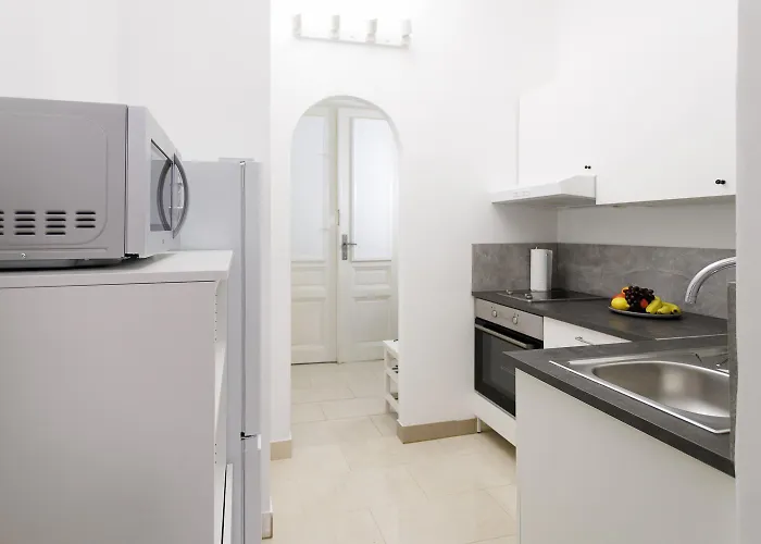 #cityhideaway #livelikealocal In The 10th District Appartamento *