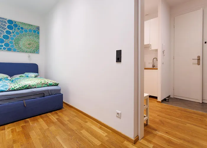 #cityhideaway #livelikealocal In The 10th District Appartamento Vienna