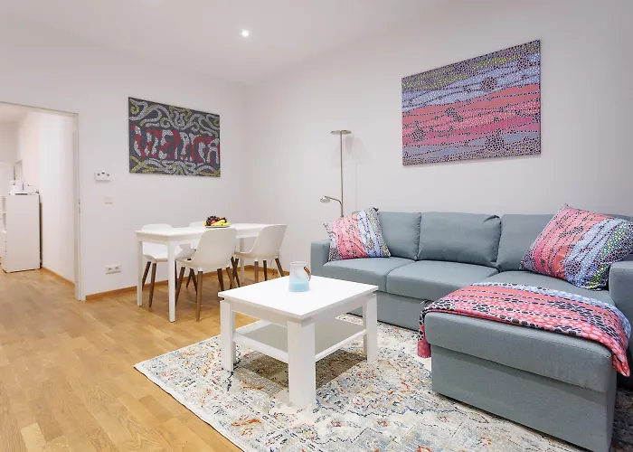 #cityhideaway #livelikealocal In The 10th District Appartamento Vienna