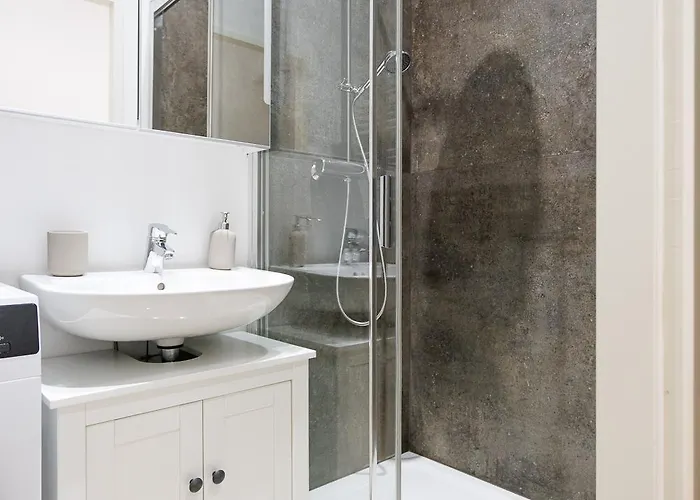 #cityhideaway #livelikealocal In The 10th District Appartamento Vienna