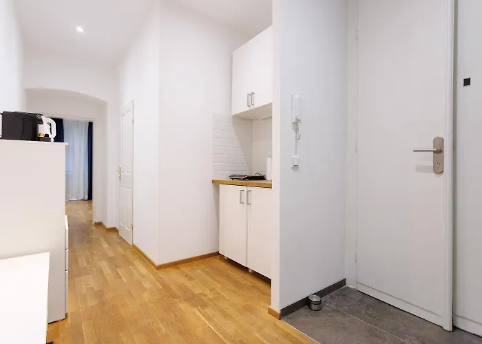 Appartamento #cityhideaway #livelikealocal In The 10th District *